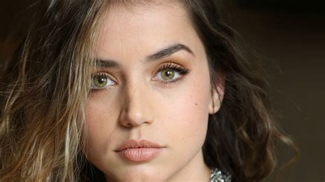Ana De Armas Is Having Cute Brown Eyes 4K HD Celebriteis Wallpapers