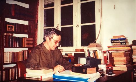 Breve itinerário para leitura da obra de Olavo de Carvalho - Jornal