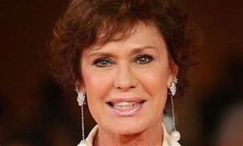 corinne clery chi  il figlio eta lavoro oggi rapporto padre