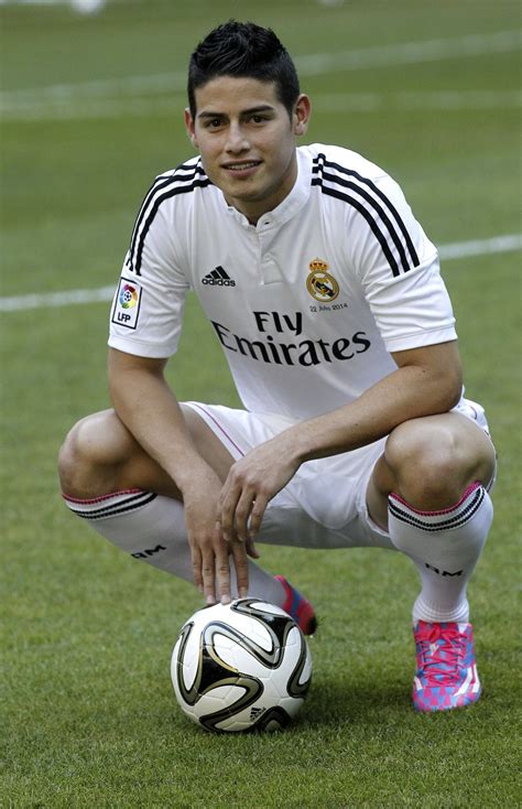 FOTOS: El día madridista de James Rodríguez (con imágenes) | James