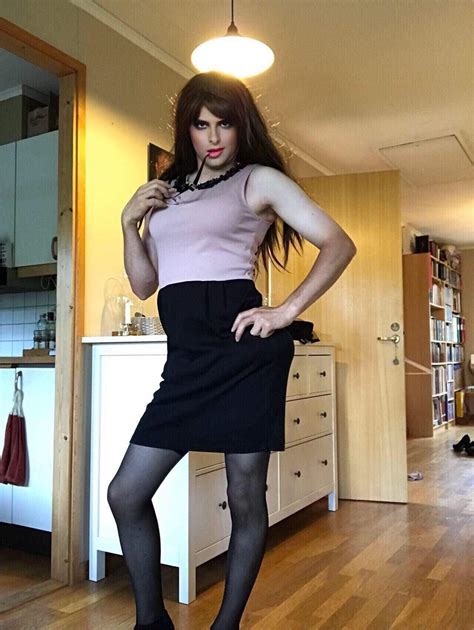 Another secretary style : r/crossdressing