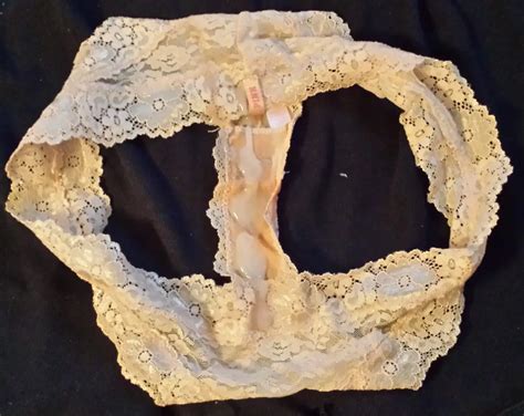 Nude VS Thong | Scrolller