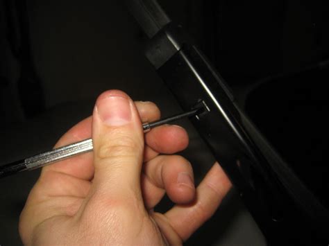 how to change back windshield wiper on gmc terrain