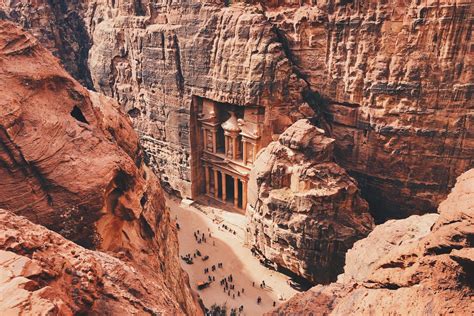 Where to stay in Petra - The Orange Backpack