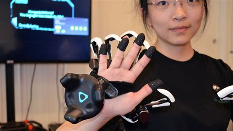 Dexmo Haptic Force-feedback VR Gloves are Compact and Wireless