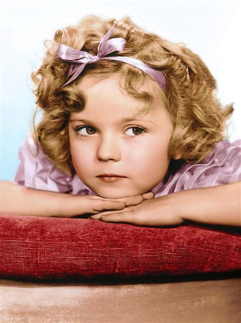Shirley Temple The DARK SIDE of Fame | Closer US - celebrity - Read