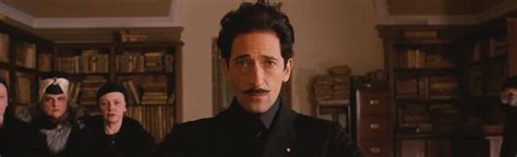 14 Amazing Details Hiding (In Plain Sight) In Movie Scenes | Cracked.com