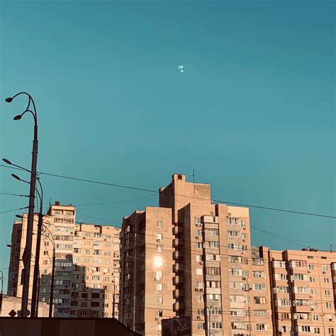 снг спасёт лишь романтизация. | Building, Multi story building, Structures