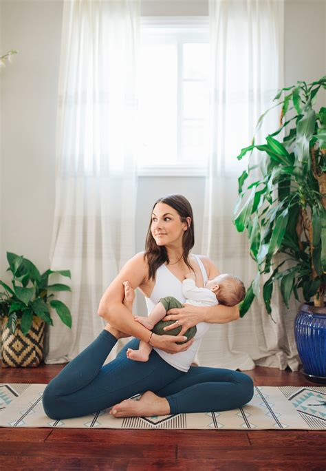 Mommy & Me: 6 Yoga Poses To Try With Baby - Whitney E. RD