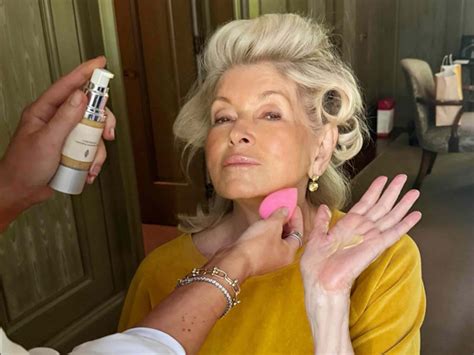 Martha Stewart, 84, Is Basically Aging in Reverse—and Her Go-To Anti