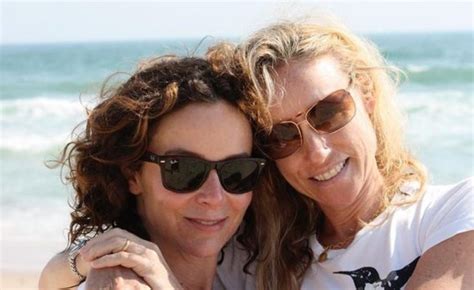 The Untold Story of Jennifer Grey and Johnny Depp’s Engagement - TVovermind