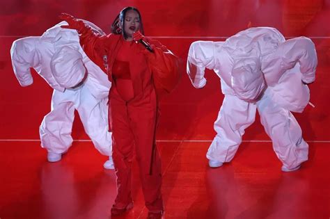2023 Super Bowl Photos: See Pics of Rihanna's Halftime Show!