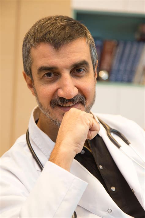 Kadir İnanır'a 2. ameliyat başka hastanede, başka doktor tarafından