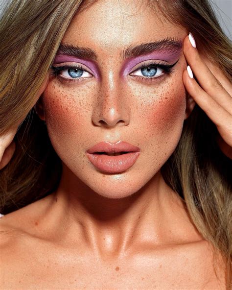 64 Beautiful and Unique eye makeup ideas | Melody Jacob
