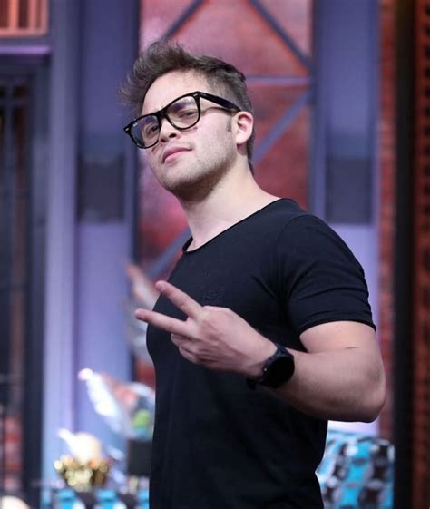 Yurem Rojas se pone en modo perra (VIDEO)