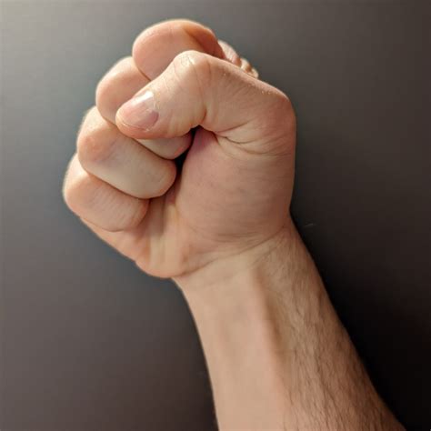 How to Build Superhuman Grip Strength: Healthy Strong Hands with Every