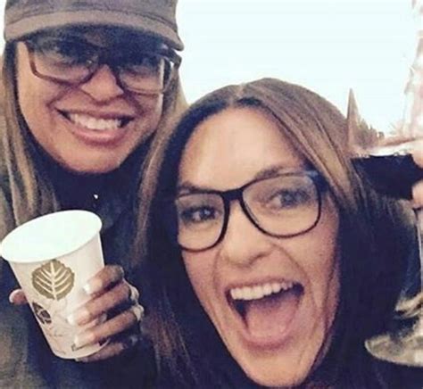Mariska Hargitay, Svu, Hermann, Chris, Hero, Stars, Friends, Fashion ...