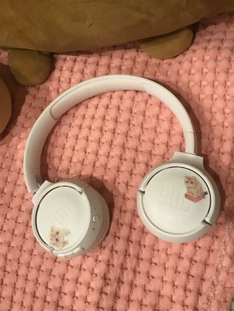Jbl headphones white | Jbl headphones, White headphones, Headphones
