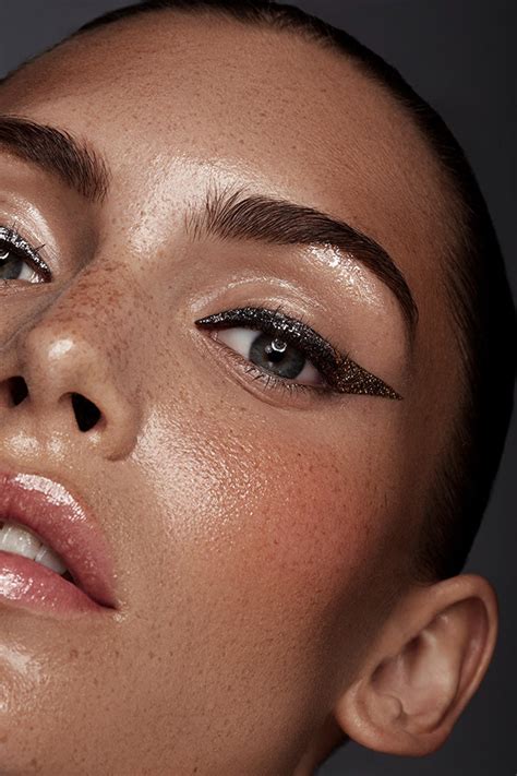 PERFECT SHINE LucysMagazine :: Behance