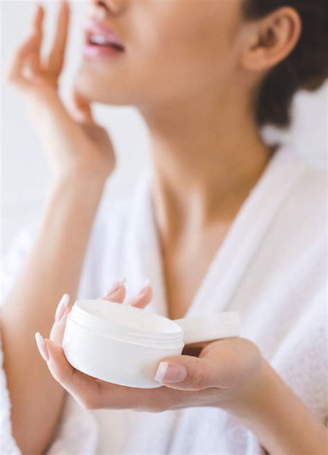 13 Of The Best Japanese Brightening Creams & Gels – Japanese Taste