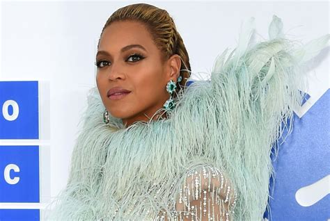 Beyonce Pregnant with Twins - CBS News