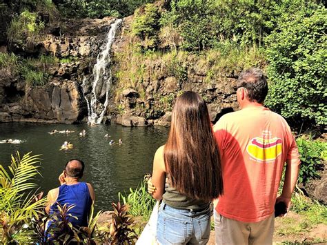 Waimea Falls Park with Beautiful Botanical Gardens