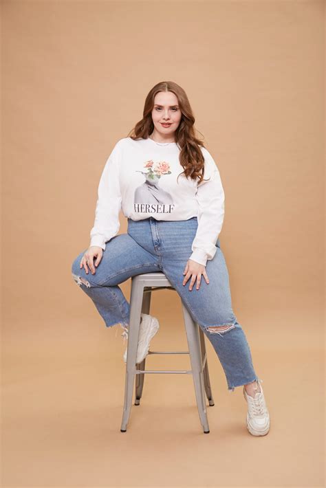 easy ways  book  size modeling jobs   experience