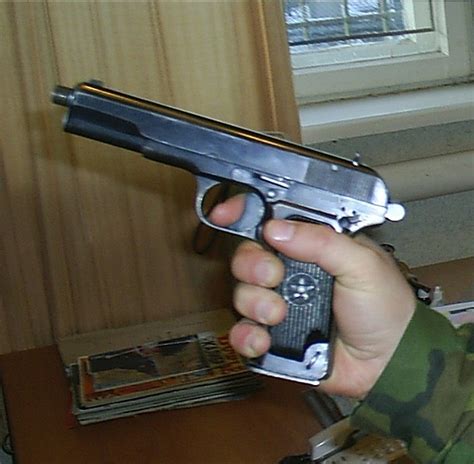 Пистолет Оплот из Донбасса!