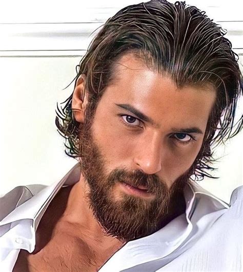 Can Yaman surprises fans: ''I have an exclusive for you''.