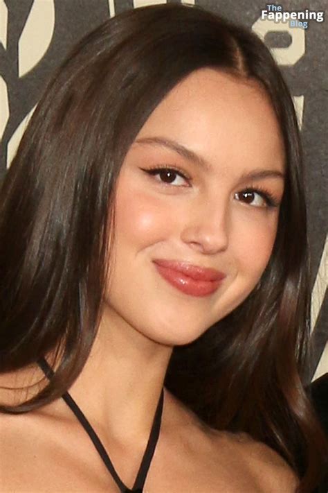 Olivia Rodrigo Looks Pretty at ‘The Hunger Games: The Ballad Of