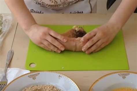 Котлеты по-киевски из куриной грудки / Едальня