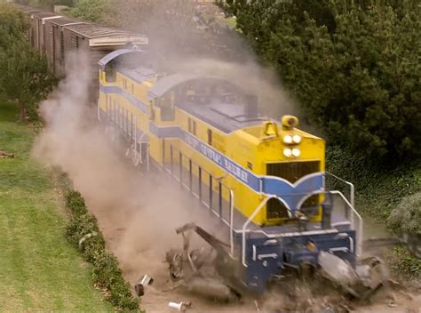 valley central railway freight train  csxrail  deviantart