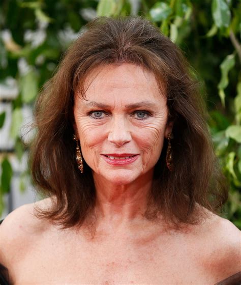 Jacqueline Bisset gives the strangest Golden Globes speech of all time ...