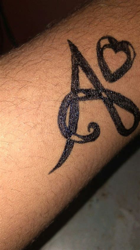 Stylish Yadav Name Tattoo Designs - New Query