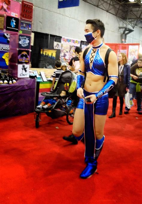 Pin by Angel Ortega on Cosplay ideas | Male cosplay, Funny cosplay, Gay