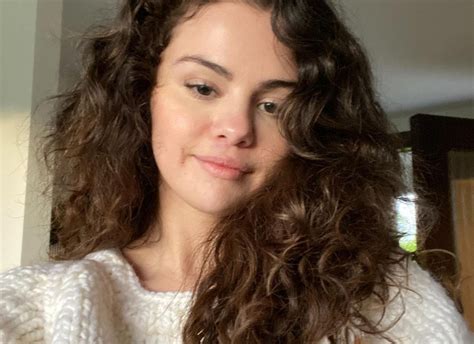 Selena Gomez se afasta das redes sociais devido à 'violência' e ao ...