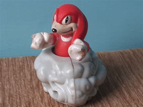 Knuckles O the Echidna 1990 Spinning Sega Push Along Toy - Etsy