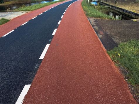 Emulsion asphalt concrete | Emulsion asphaltmortel | Latexfalt