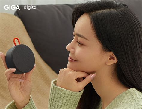 Loa Bluetooth Xiaomi Mi Portable Speaker BHR4802GL sở hữu nhiều tính ...