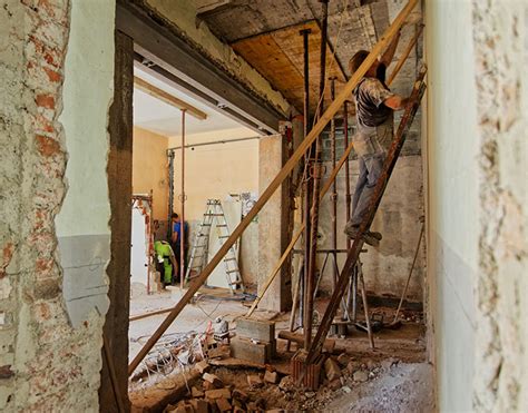 Annoying Neighbors Who Disturbed Everyone’s Peace Get A Taste Of Their ...