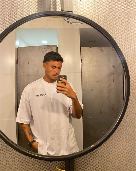 Gustavo Correa (@gvstavocorrea) • Instagram photos and videos