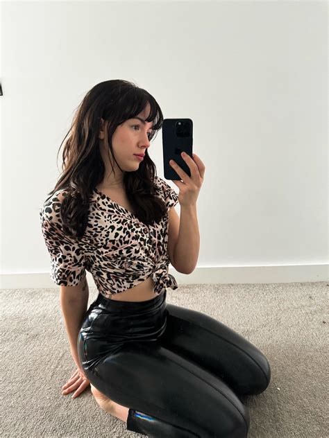 B.Eleanor (@bethfiit) on Threads