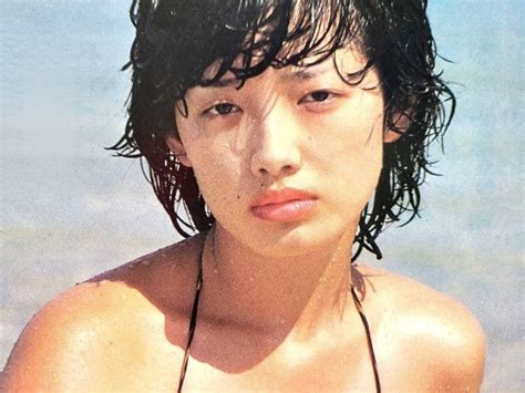 山口百恵 水着ビキニ画像僕たちにスターは必要だ 完璧な女不完全な女 冷たい女 あたたかい女 【52枚】 | Gravia