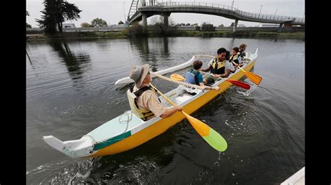 Guest instructor from Hawaii teaches how to build a outrigger canoe ...