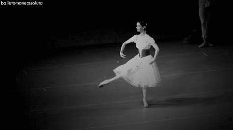 ballerina ballet gif | WiffleGif