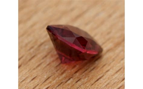 Rodolit 1,84 ct