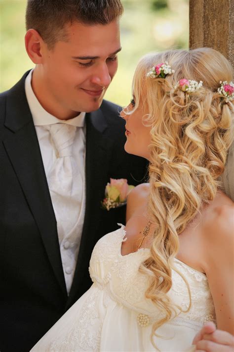 Free picture: bride, gorgeous, blonde hair, groom, affection, woman