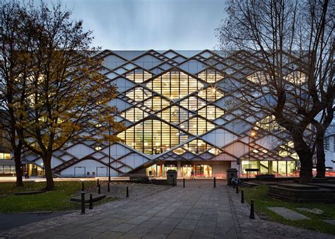Twelve Architects adds patterned facade to university building | Facade ...