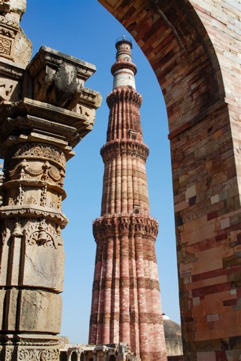 qutb minar  delhi india
