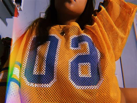 Alona Bloom Pictures (25 Images)